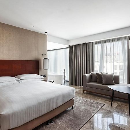 Tunis Marriott Hotel Exterior photo