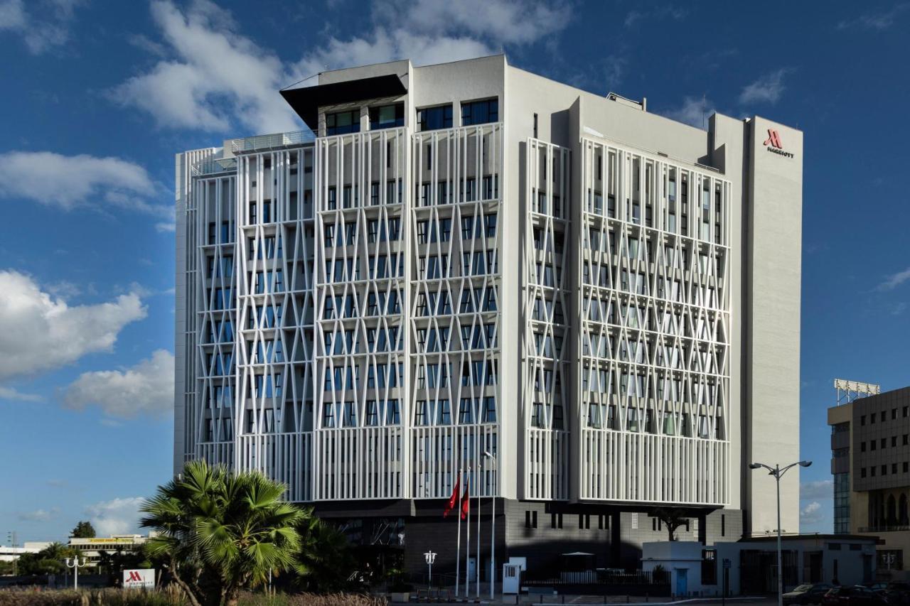 Tunis Marriott Hotel Exterior photo