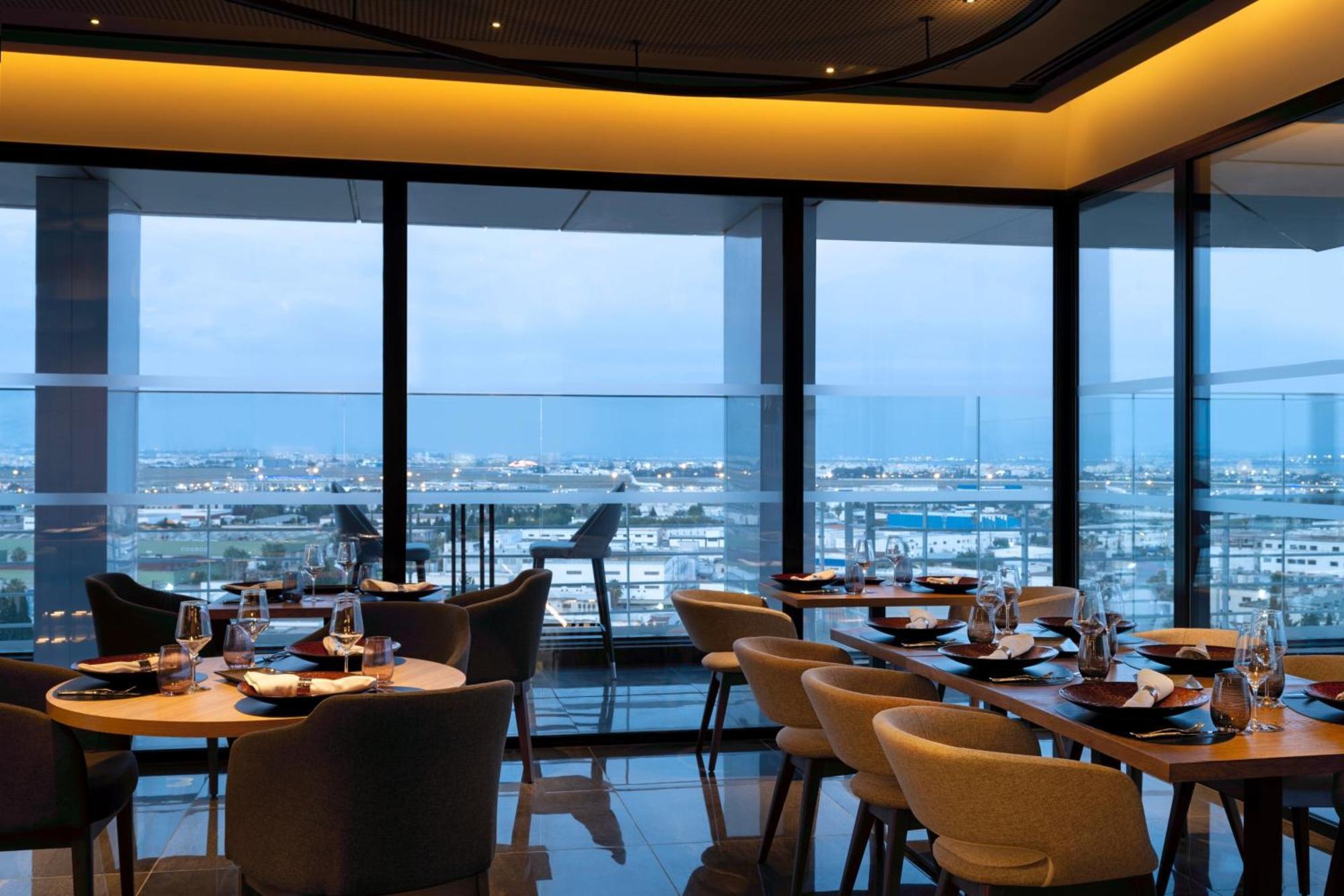 Tunis Marriott Hotel Exterior photo